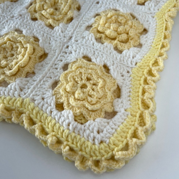 Handmade Vintage Crocheted Afghan Lap Blanket - Picture 6 of 6
